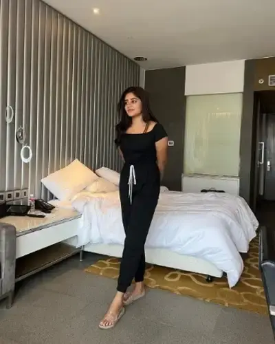 Call Girls Needamangalam Cash On Delivery